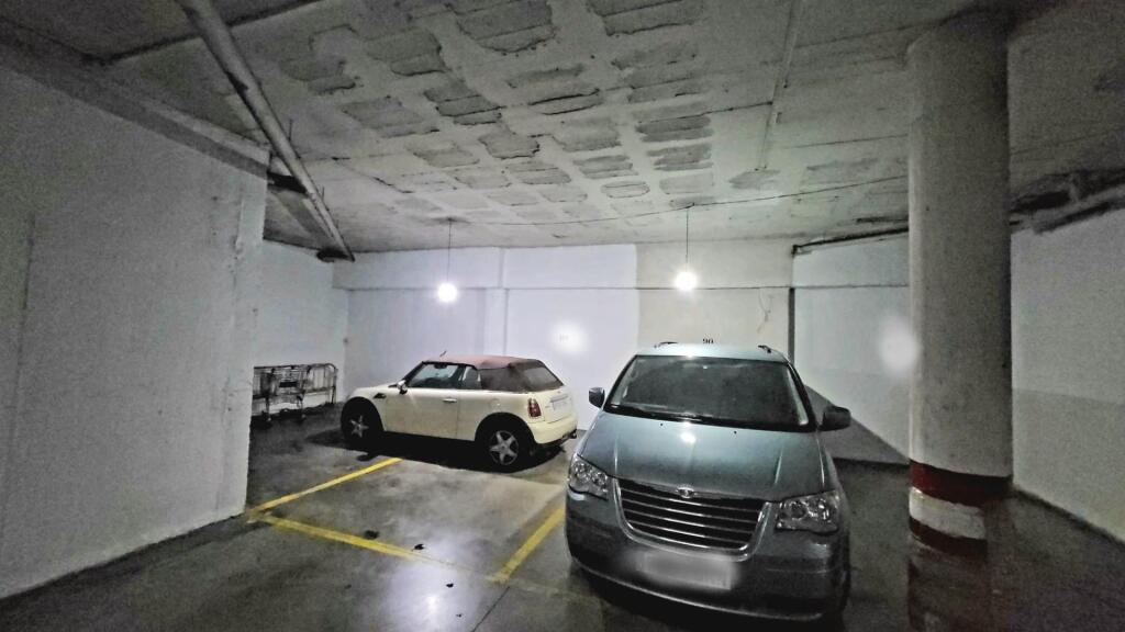 Imagen 4 de 2 amplias plazas de garaje doble en urbanización Jardines de Santa Eufemia!!!