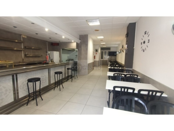 Imagen 4 de Local comercial en Venta en Lloret De Mar Girona