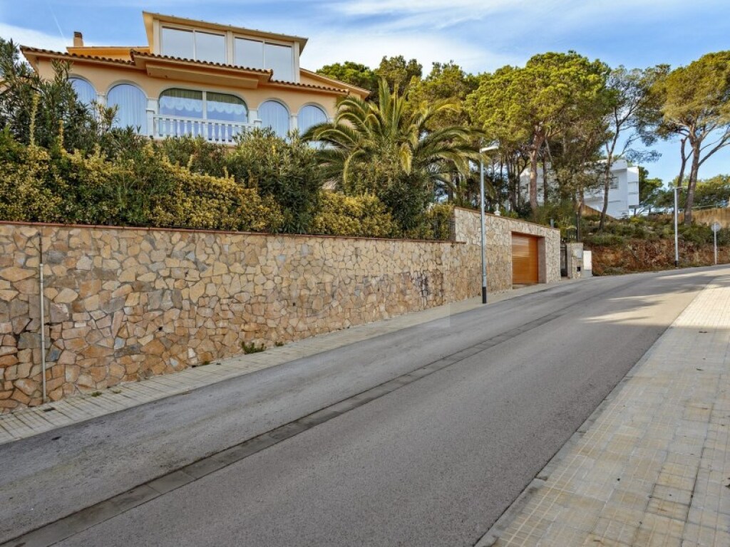 Imagen 4 de Casa-Chalet en Venta en Calonge Girona