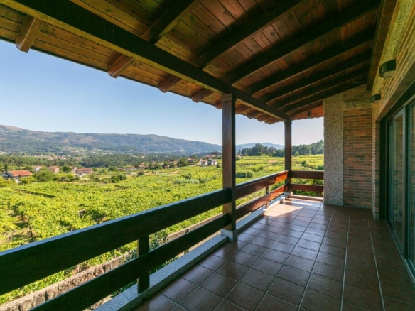 Imagen 4 de ¡Descubre el hogar de tus sueños en Arbo!