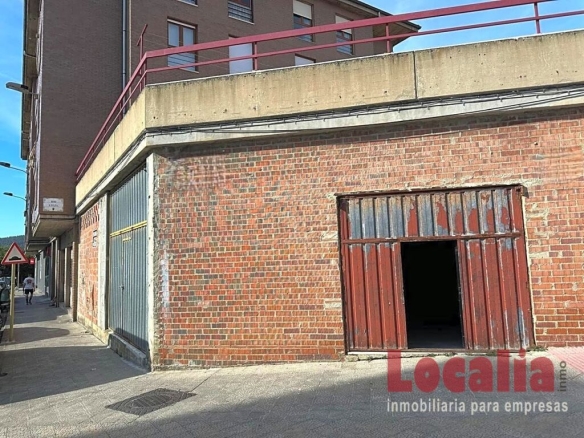 Imagen 1 de Local comercial con dos entradas en Torrelavega. - El Club del Propietario Imagen 1 de Local comercial con dos entradas en Torrelavega.