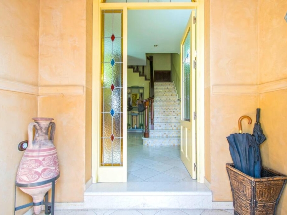 Imagen 3 de Precioso chalet independiente en Pilas!!!