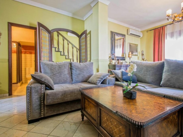 Imagen 4 de Precioso chalet independiente en Pilas!!!