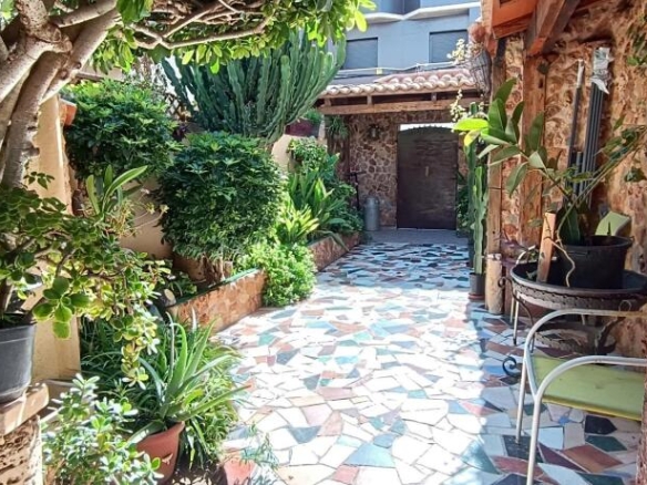 Imagen 3 de Espectacular Casa en planta baja en el Molinar