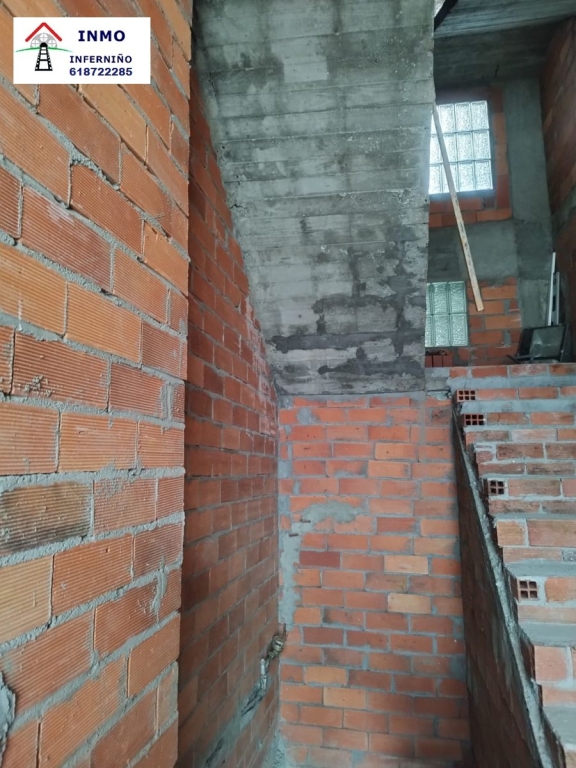 Imagen 3 de Edificio Viviendas en Venta en Naron La Coruña Ref: 437897