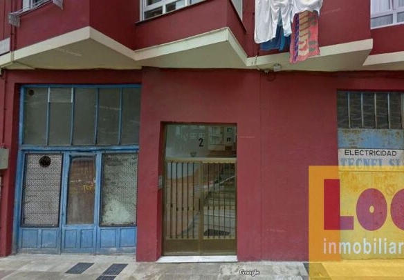 Imagen 2 de Locales comerciales a buen precio en Torrelavega