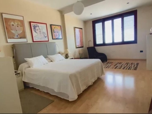 Imagen 2 de Chalet adosado en venta en Villa Ascensión