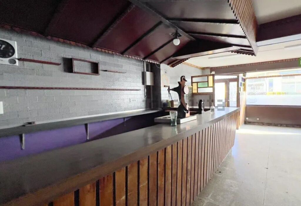 Imagen 4 de Local comercial en Venta en Fene La Coruña Ref: 437953 Imagen 4 de Local comercial en Venta en Fene La Coruña Ref: 437953