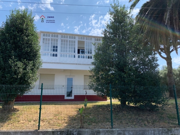 Imagen 1 de Casa-Chalet en Venta en Naron La Coruña Ref: 437957