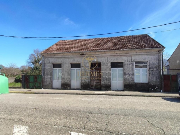 Imagen 4 de Casa con terreno en pleno Camino de Santiago Portugues.