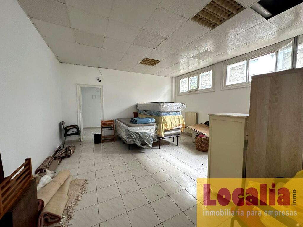 Imagen 4 de Céntrico local en alquiler en Laredo. Cantabria