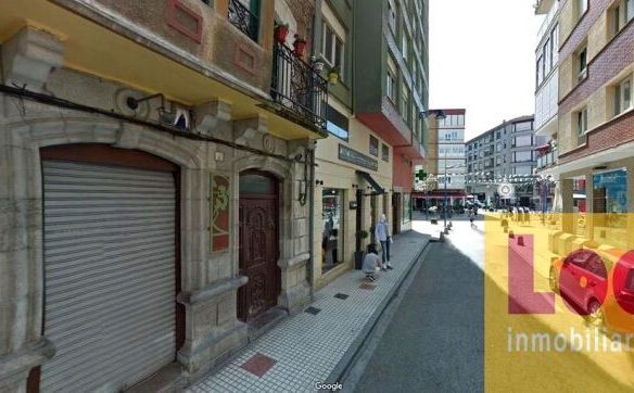 Imagen 2 de Emblemático edificio en venta. Santoña