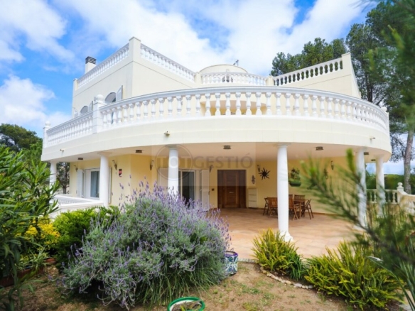 Imagen 4 de Casa-Chalet en Venta en Calonge Girona