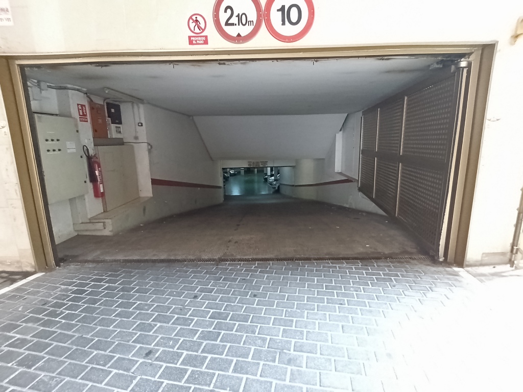 Imagen 2 de Parking coche en Venta en Palma De Mallorca Baleares CIUDAD ANTIGUA
