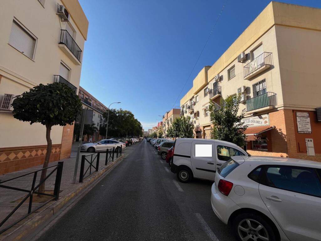 Imagen 4 de VENTA de Local en Camas