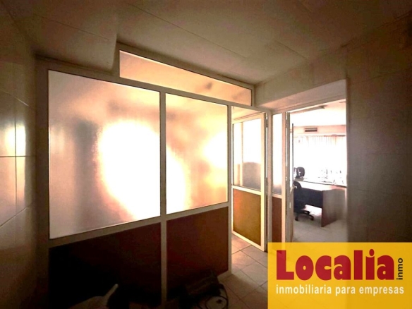 Imagen 4 de Local para reconvertir en viviendas. Torrelavega