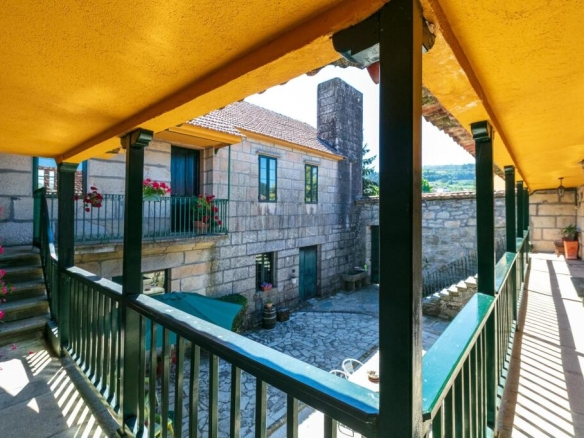 Imagen 4 de Casa de campo-Masía en Venta en Soutomaior Pontevedra