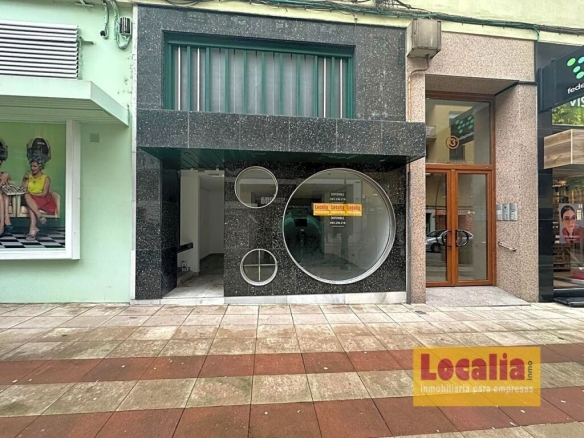 Imagen 2 de Local comercial / oficinas en el centro de Torrelavega