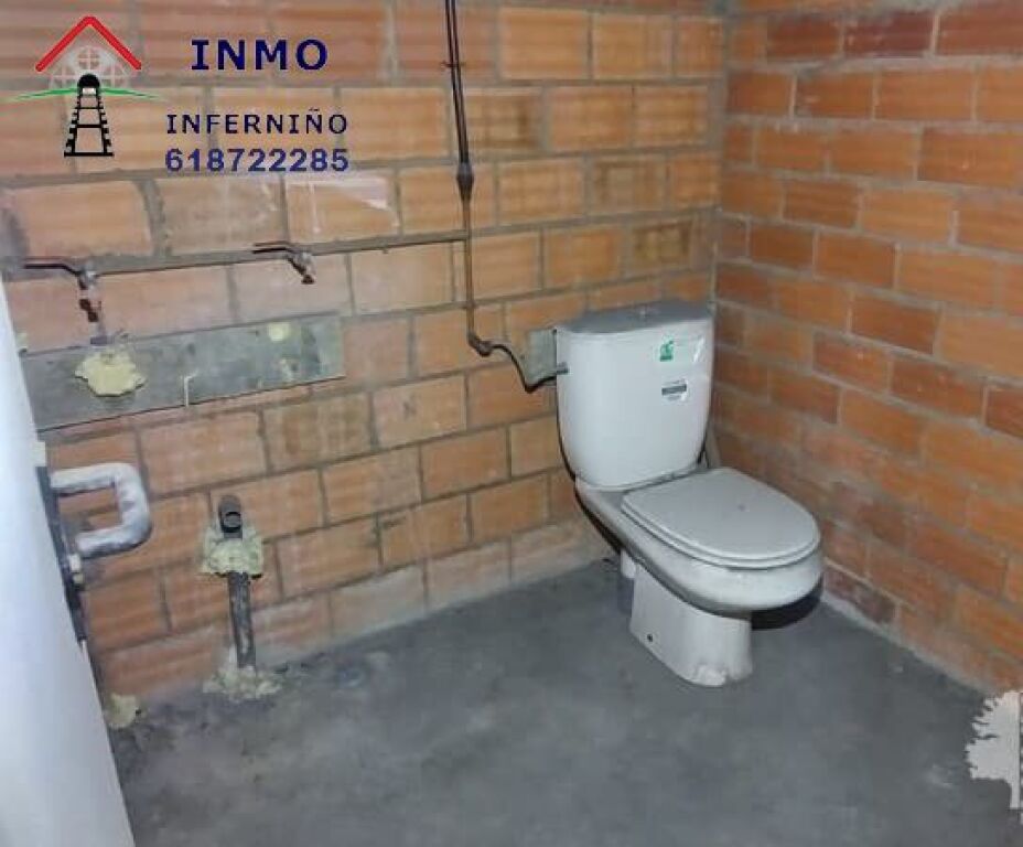 Imagen 4 de Local comercial en Venta en Ferrol La Coruña Ref: 437908 Imagen 4 de Local comercial en Venta en Ferrol La Coruña Ref: 437908