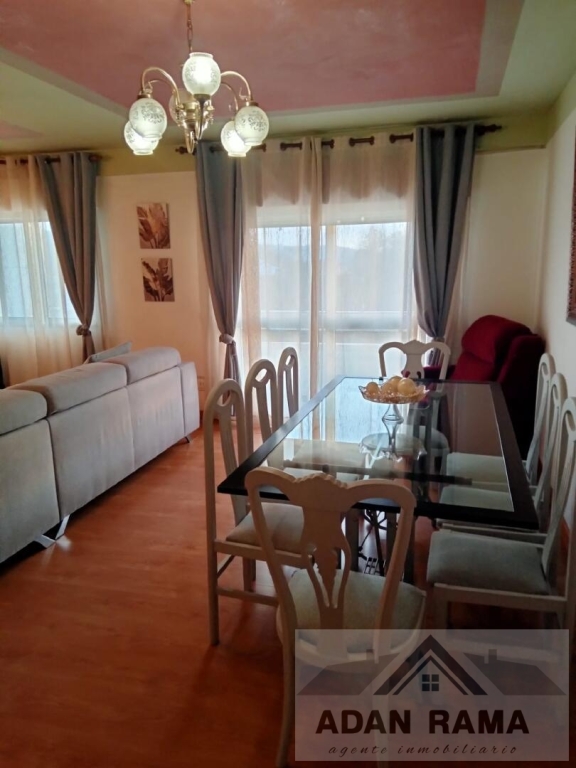 de 87m2 con 3 dormitorios y 1 baño