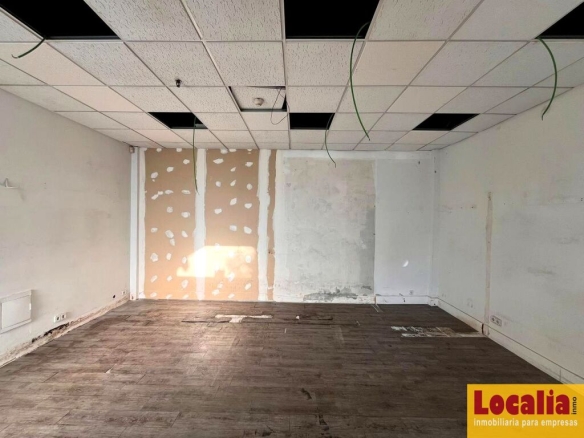 Imagen 2 de Local en alquiler en Torrelavega de 35 m2