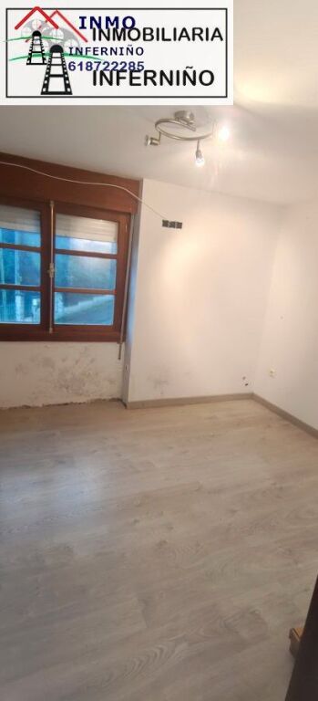 Imagen 2 de Piso en Venta en Naron La Coruña Ref: 437992