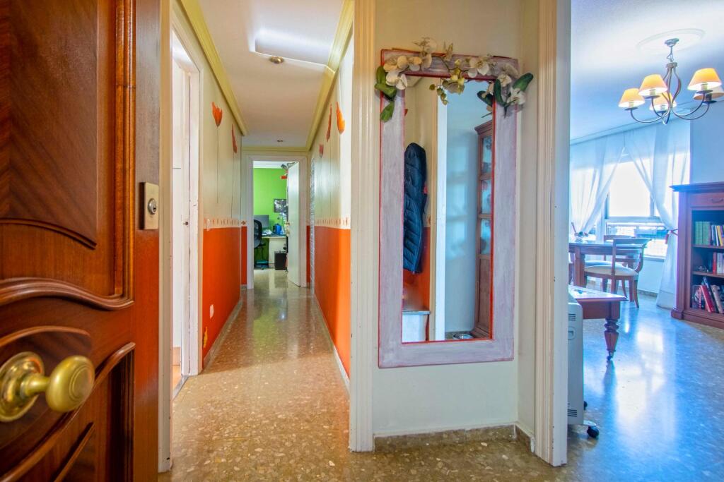 Imagen 3 de Fantástico piso en Puerta Este1 con PLAZA DE GARAJE!!