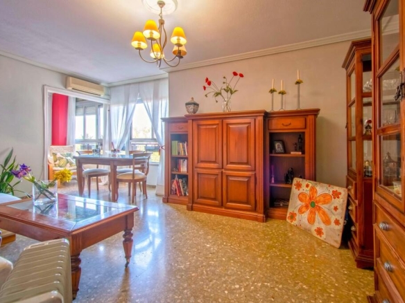 Imagen 4 de Fantástico piso en Puerta Este1 con PLAZA DE GARAJE!!