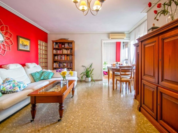 Imagen 1 de Fantástico piso en Puerta Este1 con PLAZA DE GARAJE!!