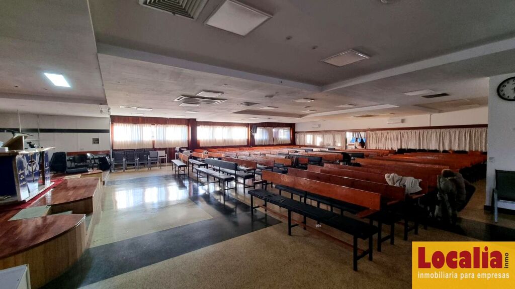Imagen 3 de Amplio local diáfano en Santander Imagen 3 de Amplio local diáfano en Santander