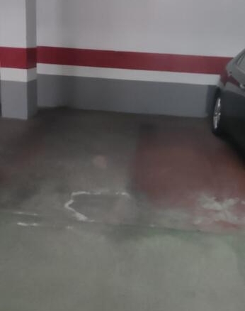 Imagen 1 de Estupenda plaza de garaje en plena Avda. Alcalde Luis Uruñuela!!