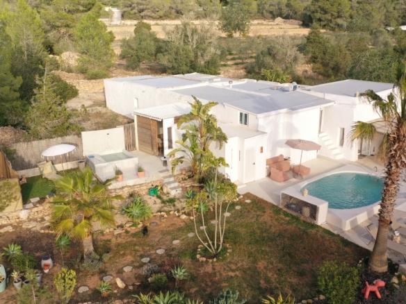 Imagen 1 de Casa de campo-Masía en Venta en Can Tomas Baleares