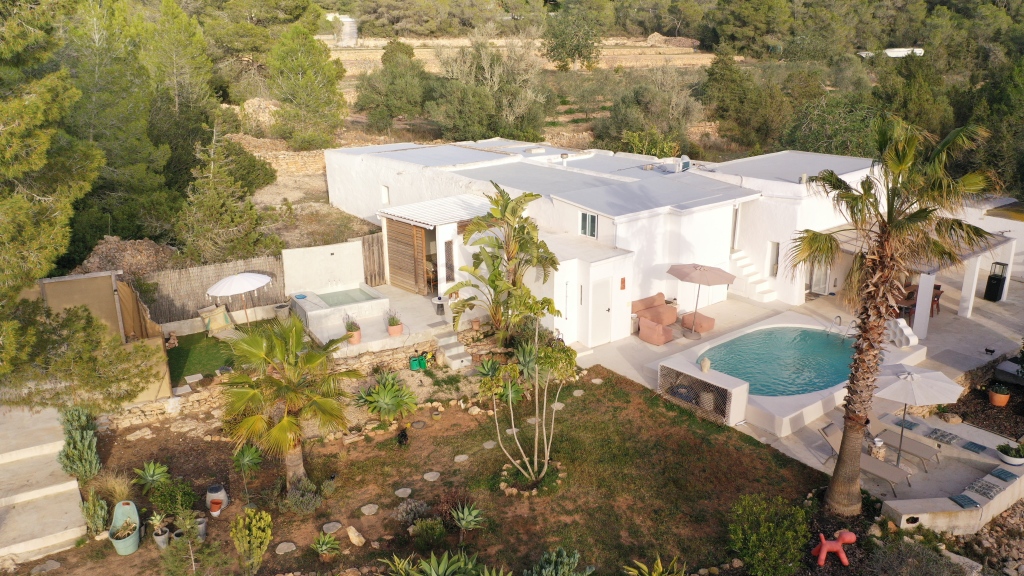Imagen 1 de Casa de campo-Masía en Venta en Can Tomas Baleares - El Club del Propietario Imagen 1 de Casa de campo-Masía en Venta en Can Tomas Baleares