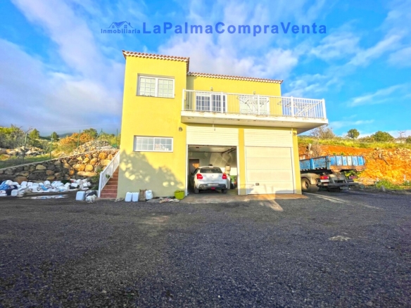 Imagen 1 de Casa-Chalet en Venta en Tijarafe Santa Cruz de Tenerife