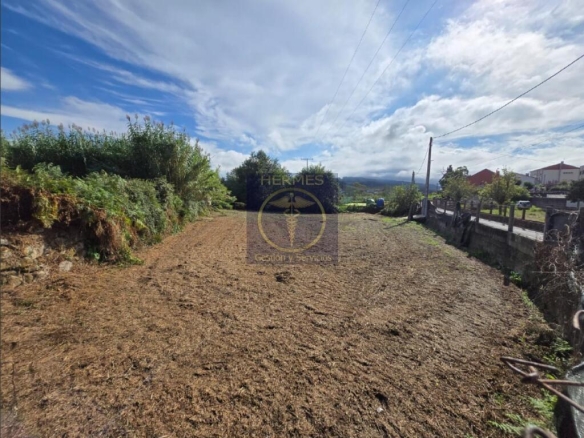 al lado del centro de Pontevedra