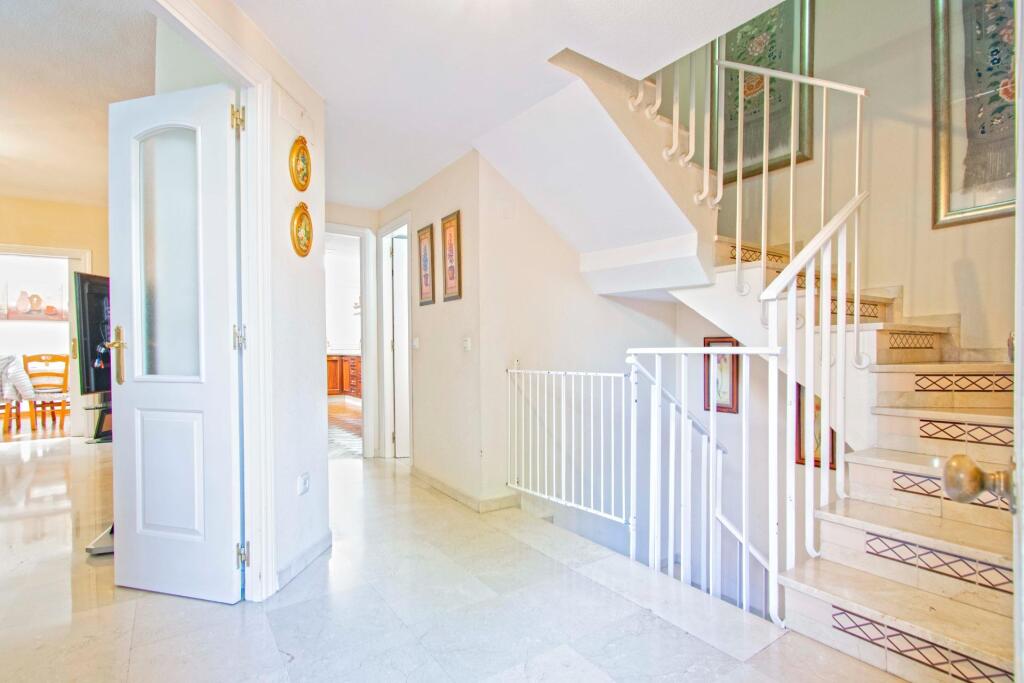 Imagen 4 de Fantástico adosado en Urbanización Los Milanos!! Imagen 4 de Fantástico adosado en Urbanización Los Milanos!!