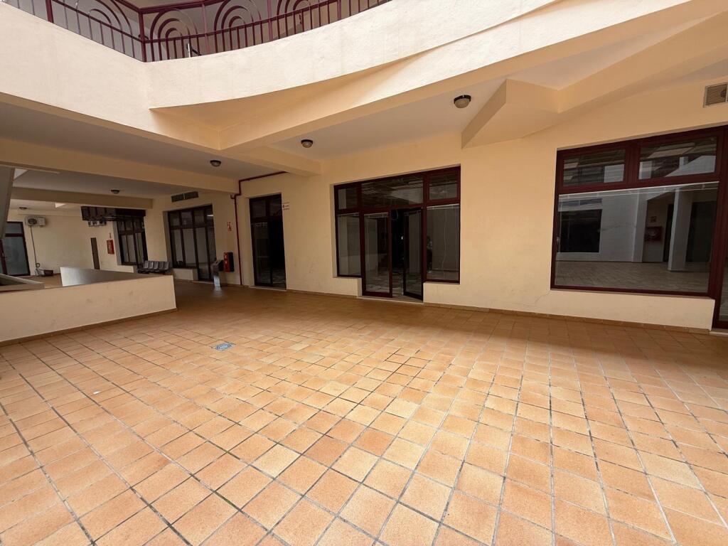 Imagen 4 de ¡EXCEPCIONAL OPORTUNIDAD DE INVERSIÓN EN EL CORAZÓN DE SANTA CRUZ DE TENERIFE!