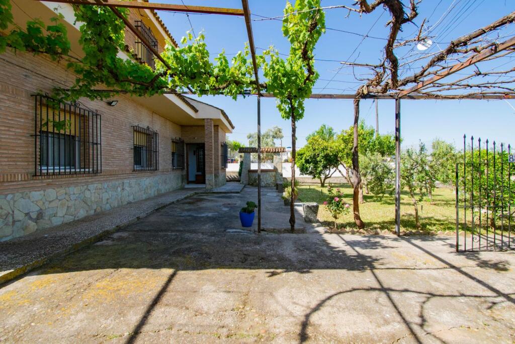 Imagen 2 de Casa-Chalet en Venta en San Jose De La Rinconada Sevilla