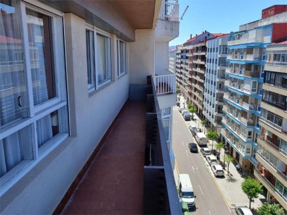 Imagen 2 de Piso en Venta en Vigo Pontevedra