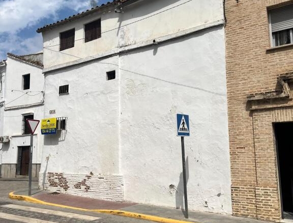 Imagen 2 de Gran oportunidad!!! Casa para reformar en Écija