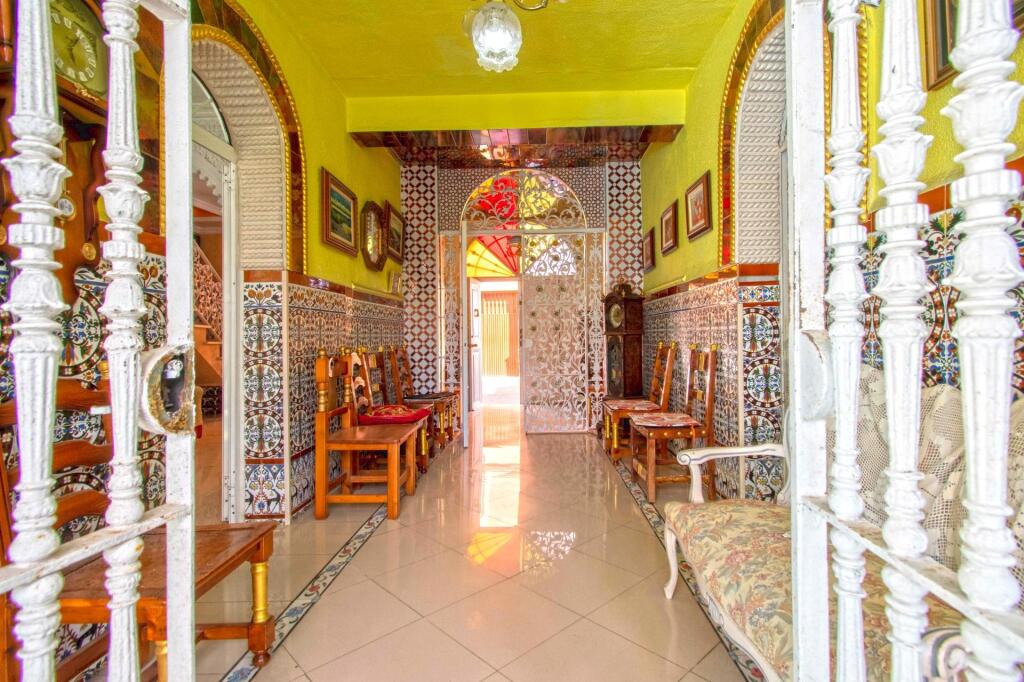 Imagen 4 de Gran casa con patio y piscina en Mairena del Aljarafe!!!