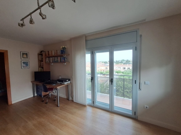 Imagen 4 de Piso en Venta en Caldes De Malavella Girona