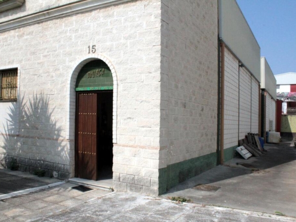 Imagen 4 de Nave industrial en Venta en Mairena Del Aljarafe Sevilla