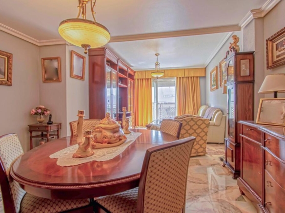 Imagen 3 de Espectacular vivienda en Pagés del Corro!!