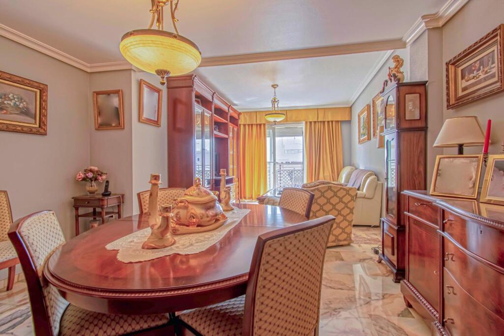 Imagen 3 de Espectacular vivienda en Pagés del Corro!!