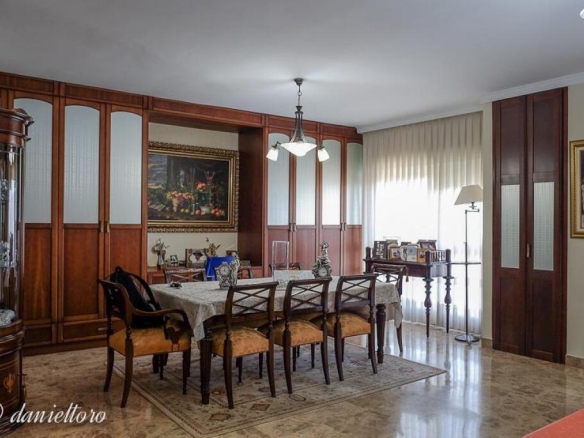 Imagen 1 de Piso en Alquiler en Sevilla Sevilla - El Club del Propietario Imagen 1 de Piso en Alquiler en Sevilla Sevilla