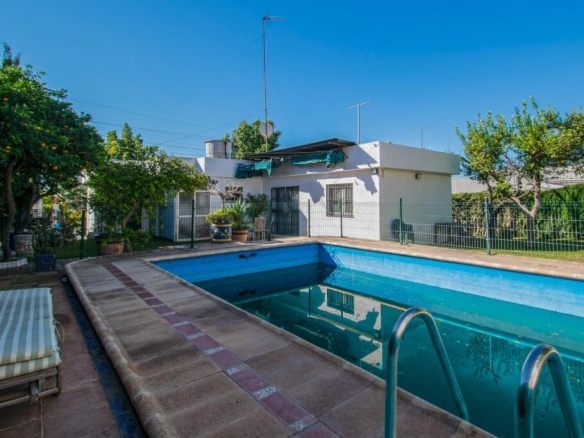 Imagen 1 de Fantástico chalet en Alcalá de Guadaíra!!! - El Club del Propietario Imagen 1 de Fantástico chalet en Alcalá de Guadaíra!!!