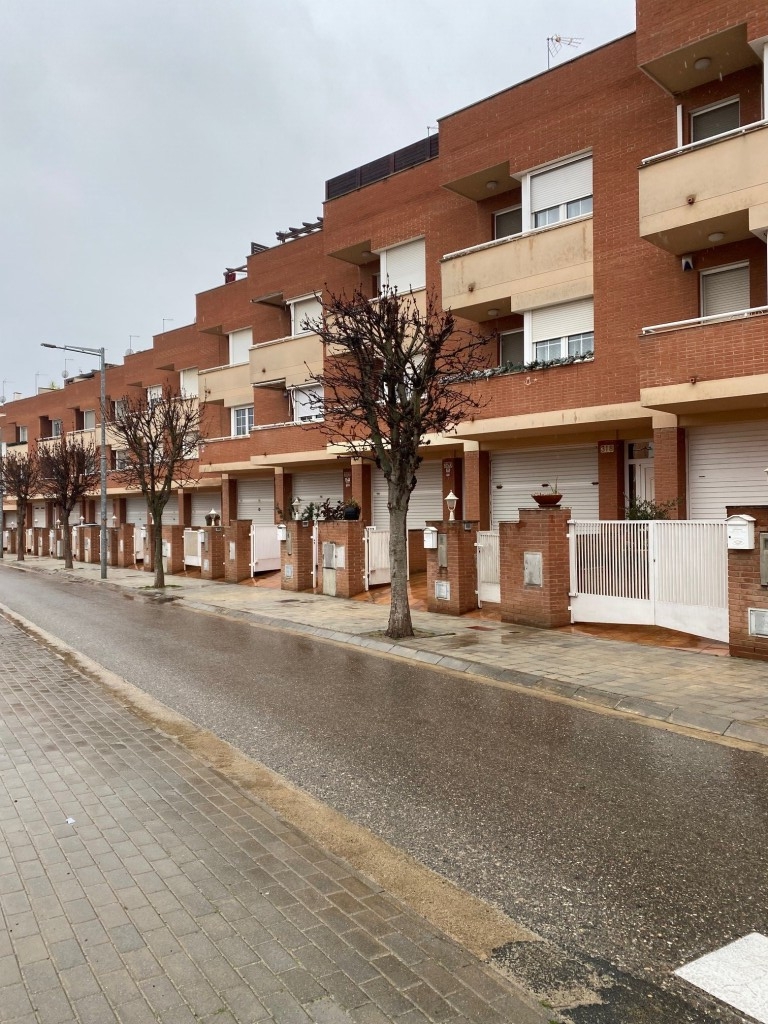 Imagen 1 de Adosada en Venta en Alpicat Lleida - El Club del Propietario Imagen 1 de Adosada en Venta en Alpicat Lleida