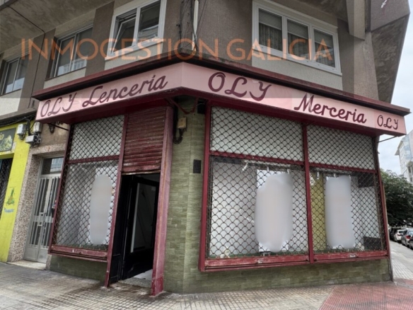Imagen 1 de Local comercial en Venta en A Coruña La Coruña