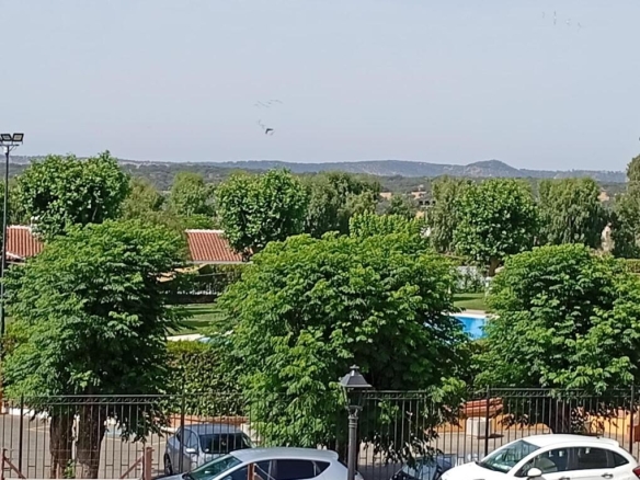 Imagen 1 de Bonita casa pareada en El Pedroso - El Club del Propietario Imagen 1 de Bonita casa pareada en El Pedroso